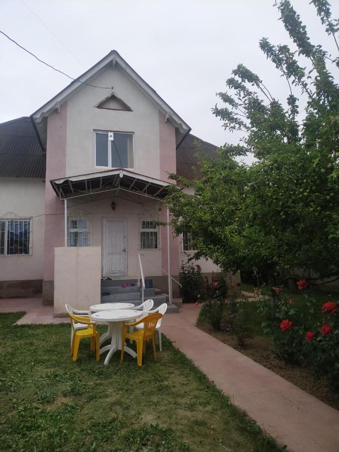 Guest House Regina Bulan Sogottuu 외부 사진